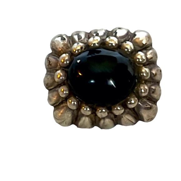 Silver Tone Scarf Clasp with Black Center Accent. Pre owned - Picture 1 of 2